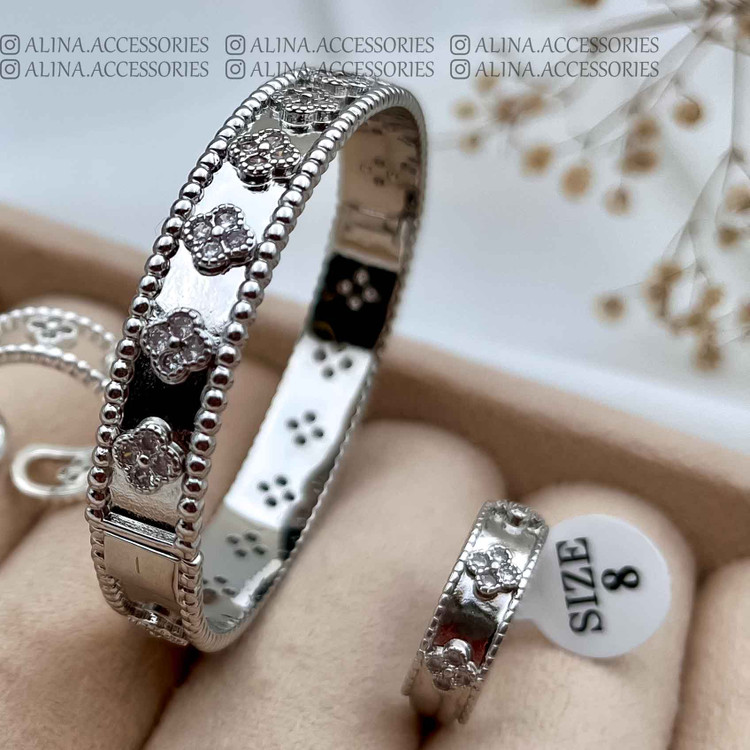 ست بنگل و انگشتر ونکلیف نقره ای