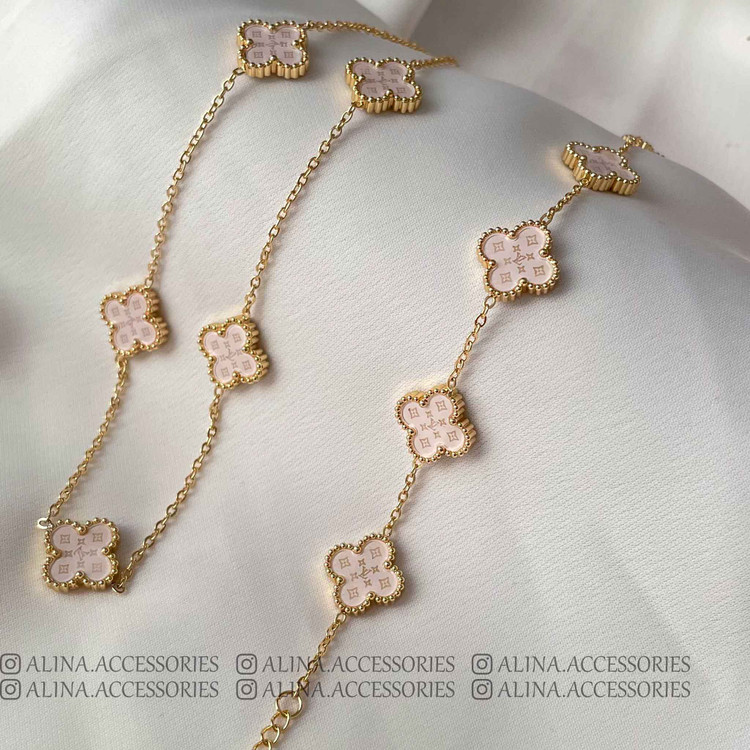 دستبند ونکلیف داخل ال وی استیل 4