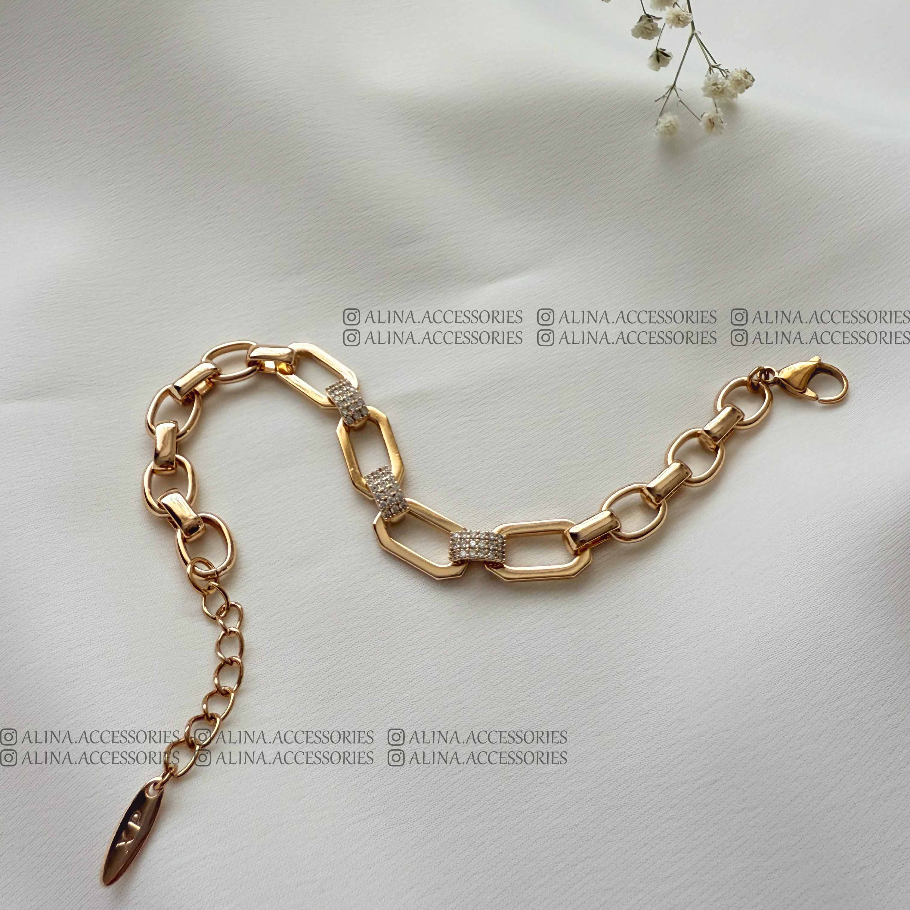 دستبند زنیت ۳ مربع نگین دار ژوپینگ 1