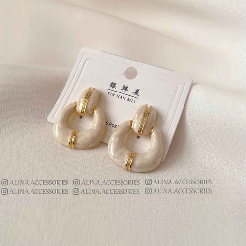 گوشواره پینترستی ماربل