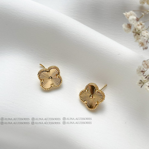 گوشواره میخی ونکلیف بزرگ