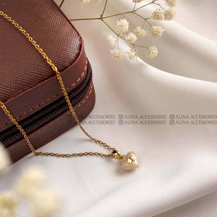 گردنبند قلب میناکاری دو رو سه بعدی